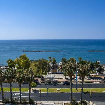 Zavos Marathon Beach Apartments Лімасол Екстер'єр фото