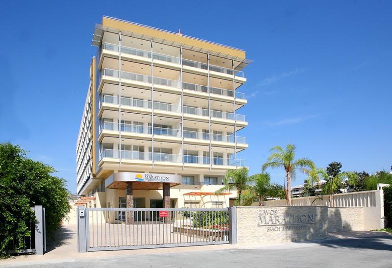 Zavos Marathon Beach Apartments Лімасол Екстер'єр фото