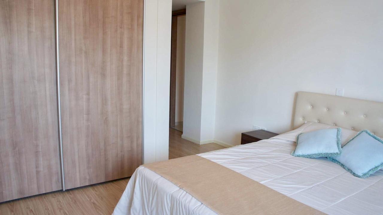 Zavos Marathon Beach Apartments Лімасол Екстер'єр фото